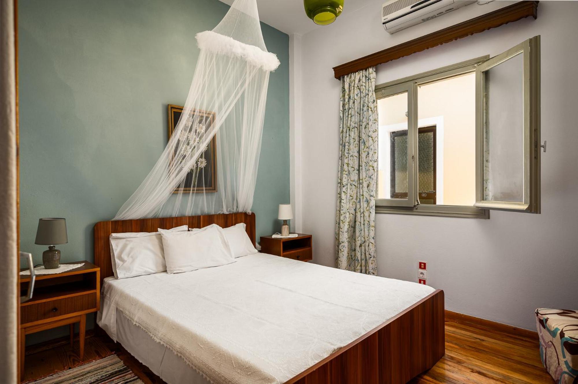 Agaloula Centrally Located Apartments, Lakka Exterior photo